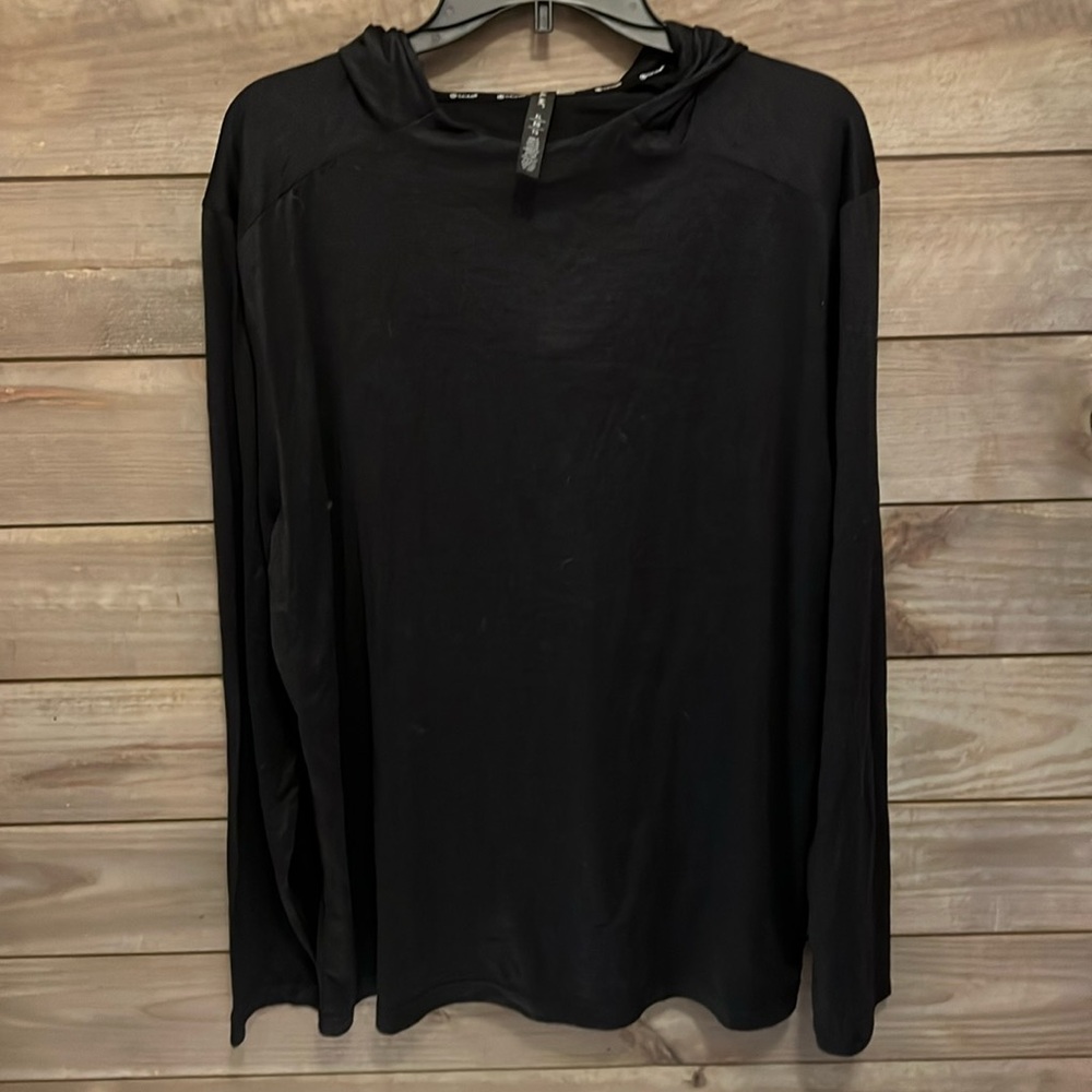 Men’s Gaim Long sleeve hooded shirt